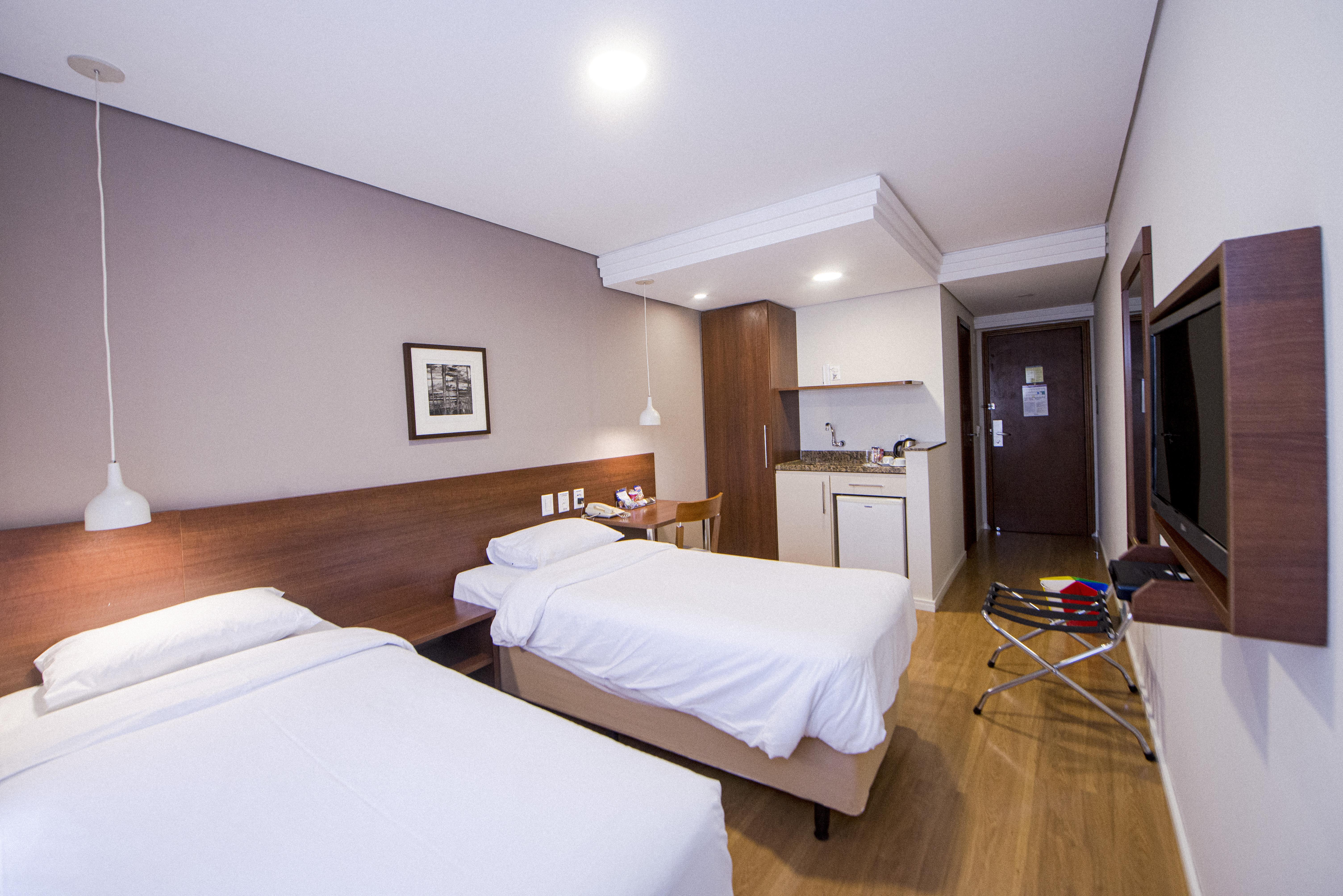 Mercure Curitiba Golden Экстерьер фото
