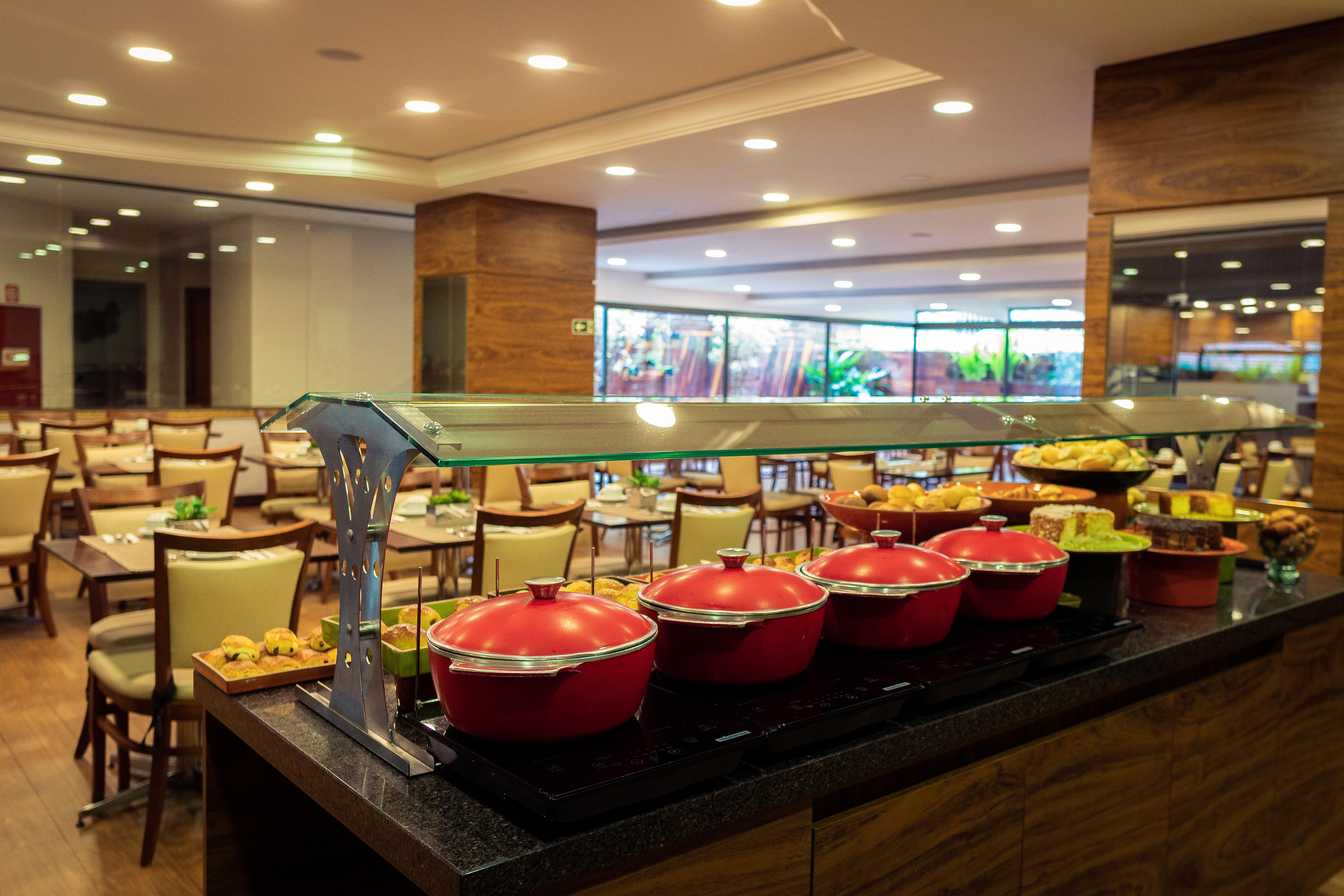 Mercure Curitiba Golden Экстерьер фото