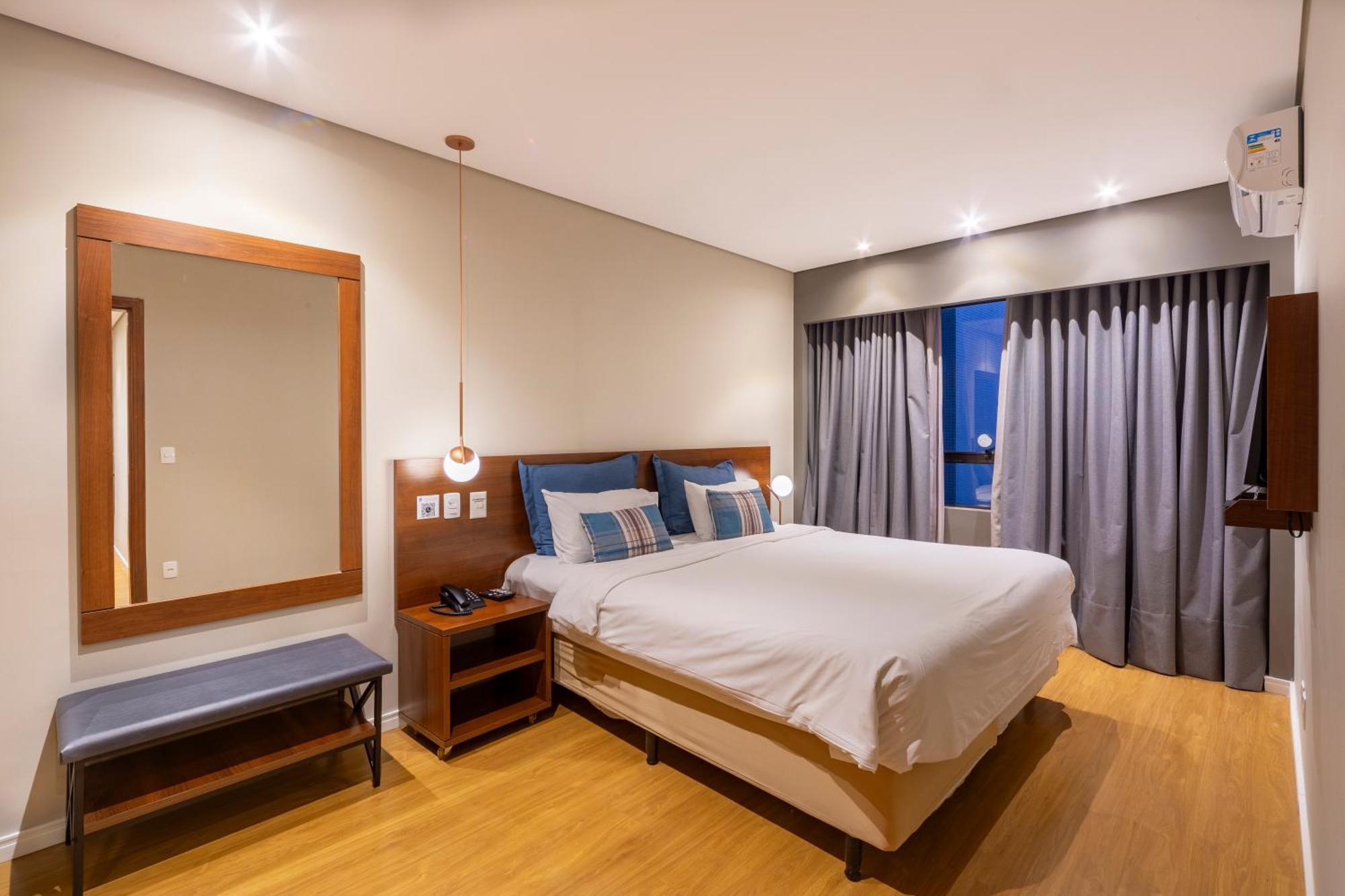 Mercure Curitiba Golden Экстерьер фото