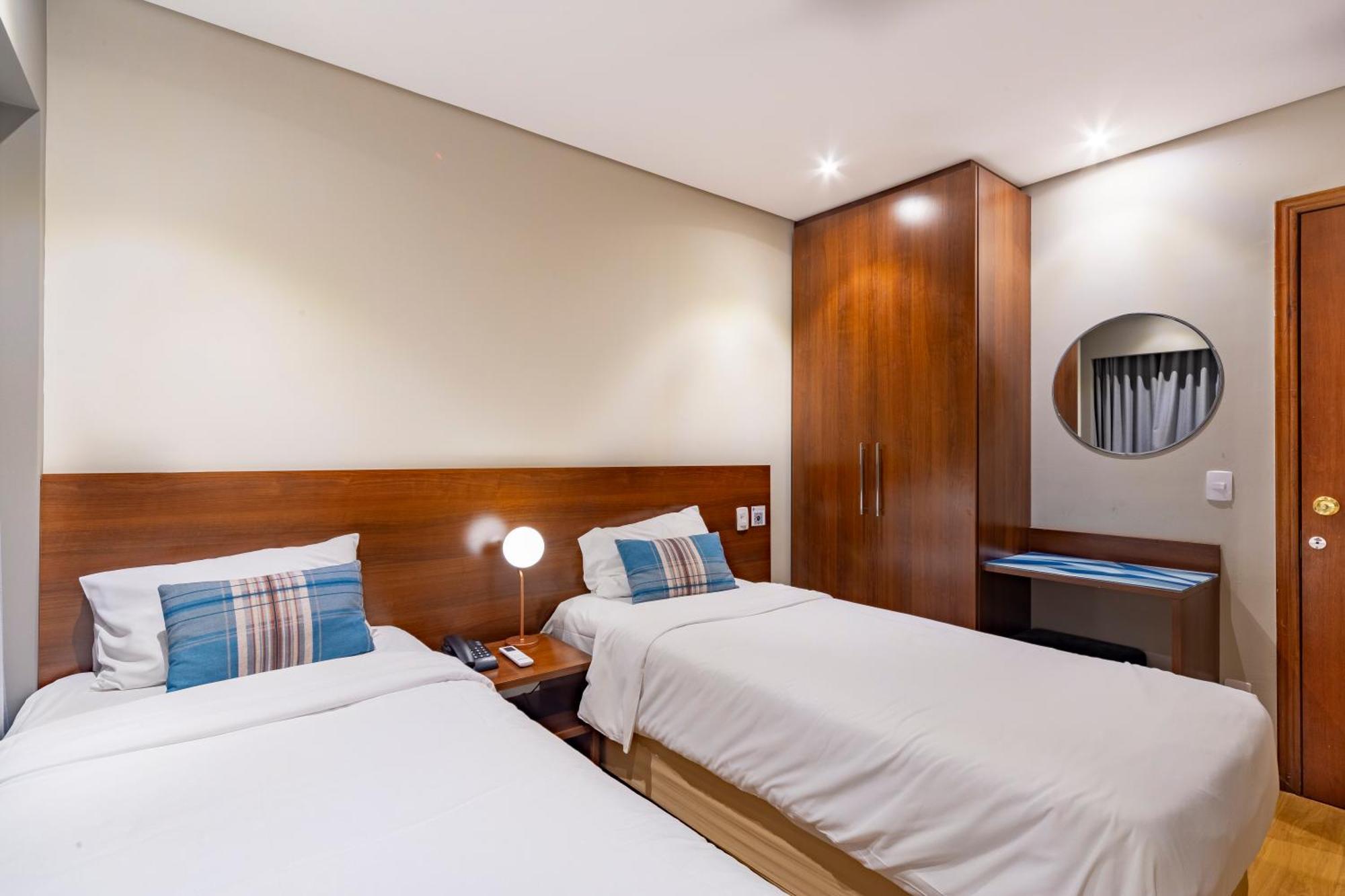Mercure Curitiba Golden Экстерьер фото